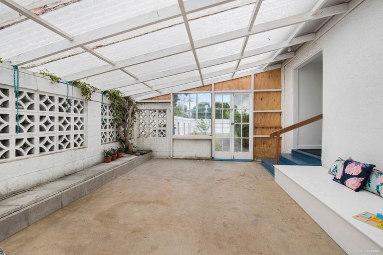 Photo of property in 1/91 Nile Road, Milford, Auckland, 0620