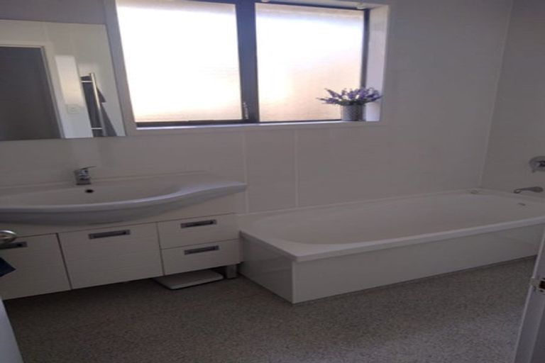 Photo of property in 34 Nixon Street, Tinwald, Ashburton, 7700