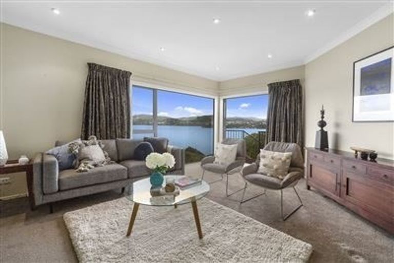 Photo of property in 43 Pendennis Point, Camborne, Porirua, 5026