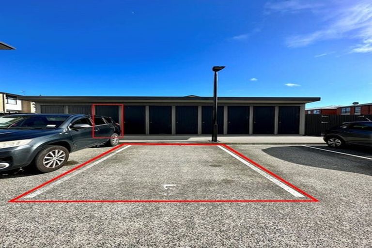 Photo of property in 5/96 Clark Road, Hobsonville, Auckland, 0616