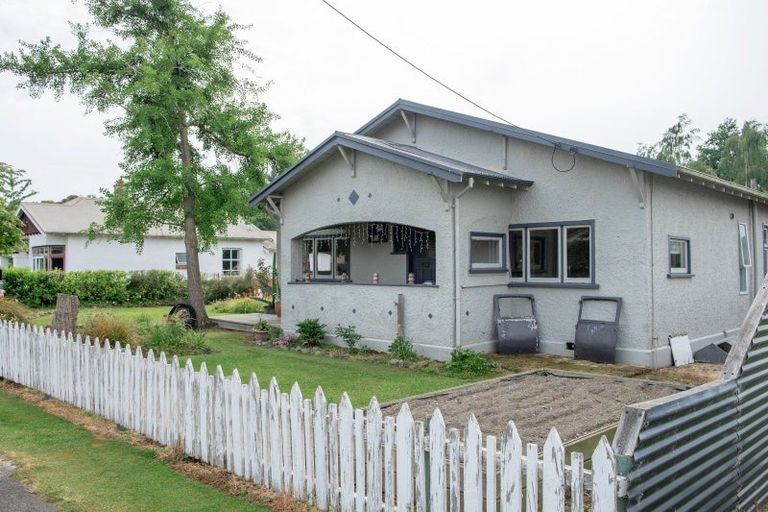 Photo of property in 83 Cox Street, Geraldine, 7930