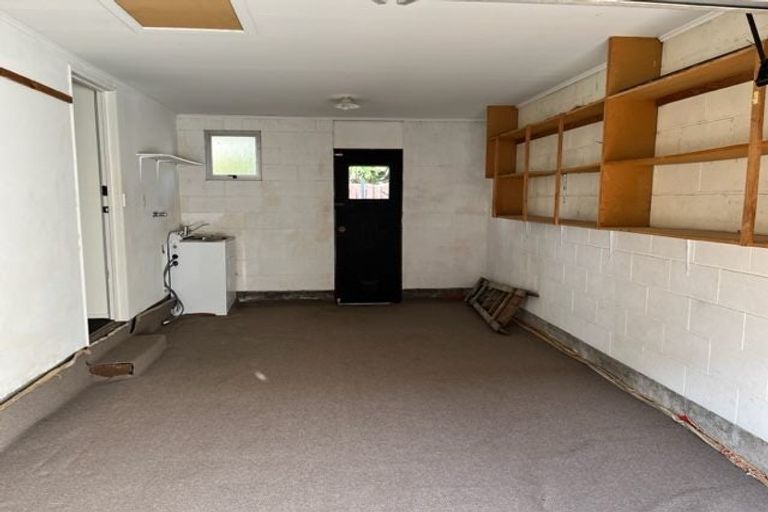 Photo of property in 1/61 Ambleside Drive, Burnside, Christchurch, 8053