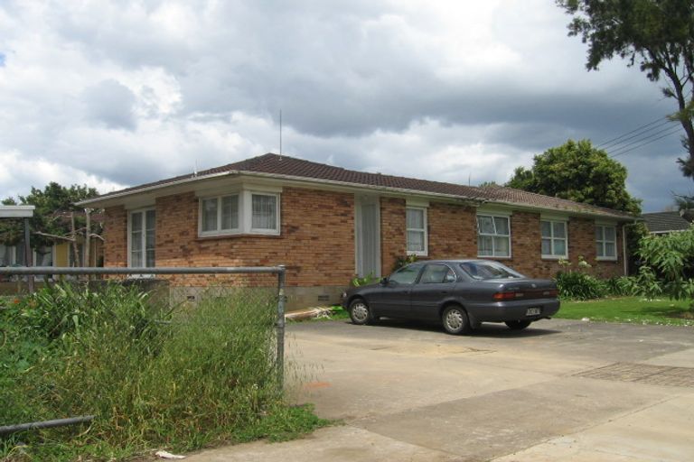 Photo of property in 56 Wyllie Road, Papatoetoe, Auckland, 2025