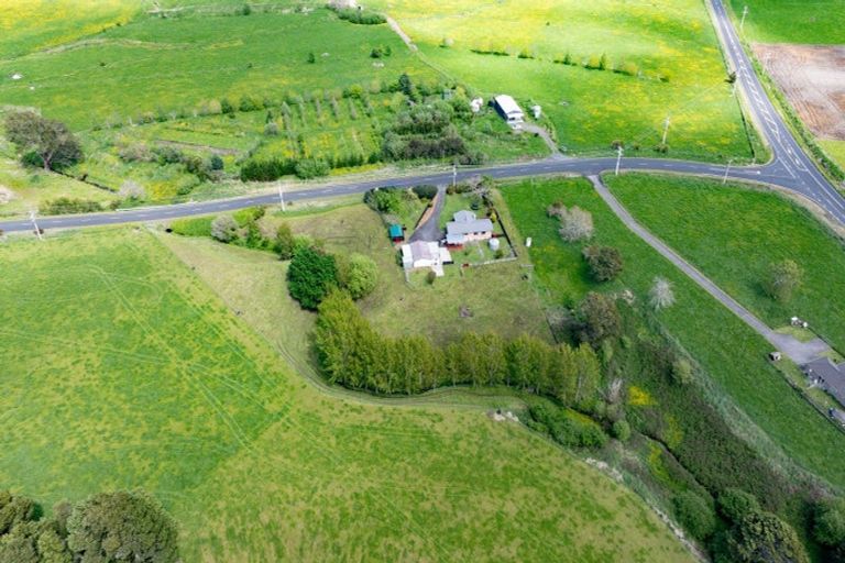 Photo of property in 626 Campbell Road, Richmond Downs, Walton, 3475