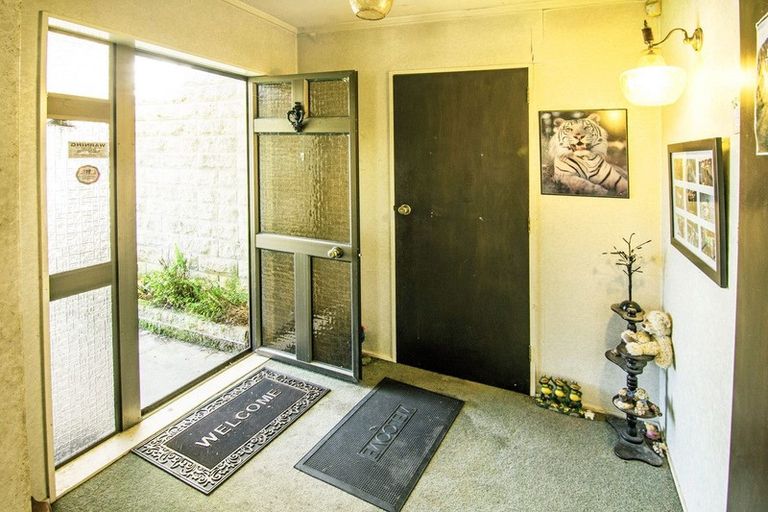 Photo of property in 5 Lowes Place, Solway, Masterton, 5810