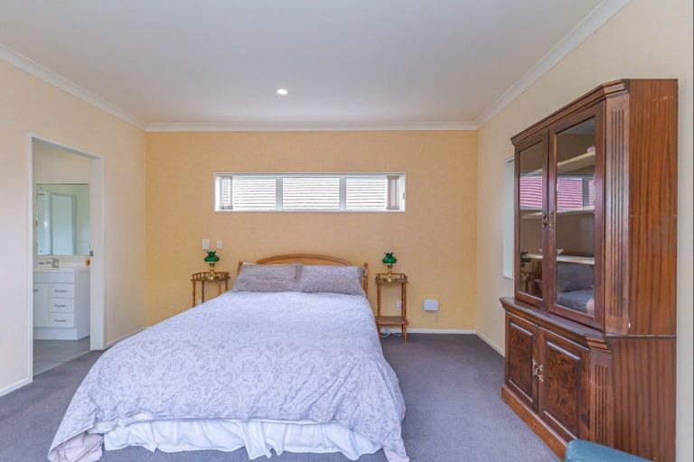 Photo of property in 50 Easton Way, Levin, 5510