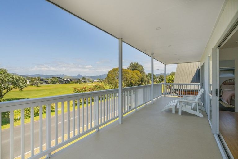 Photo of property in 656 Matarangi Drive, Matarangi, Whitianga, 3592