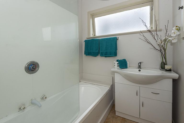 Photo of property in 28 Tapper Crescent, Tikipunga, Whangarei, 0112