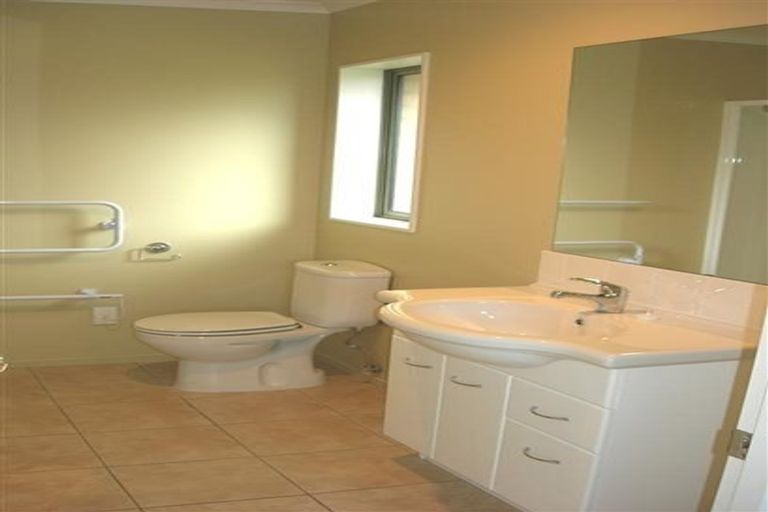 Photo of property in 47 Rolleston Drive, Rolleston, 7614