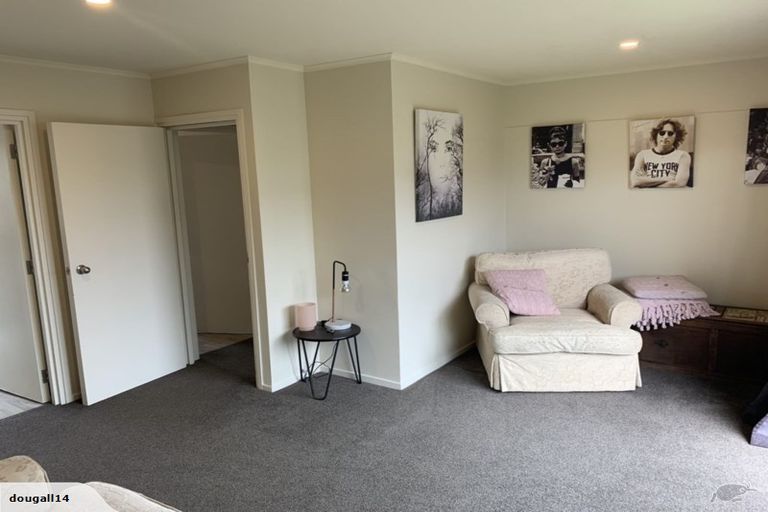 Photo of property in 11b Springs Road, Parakai, 0830