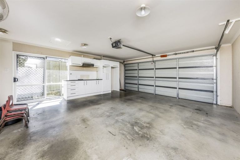 Photo of property in 12 Vinci Court, Manurewa, Auckland, 2105