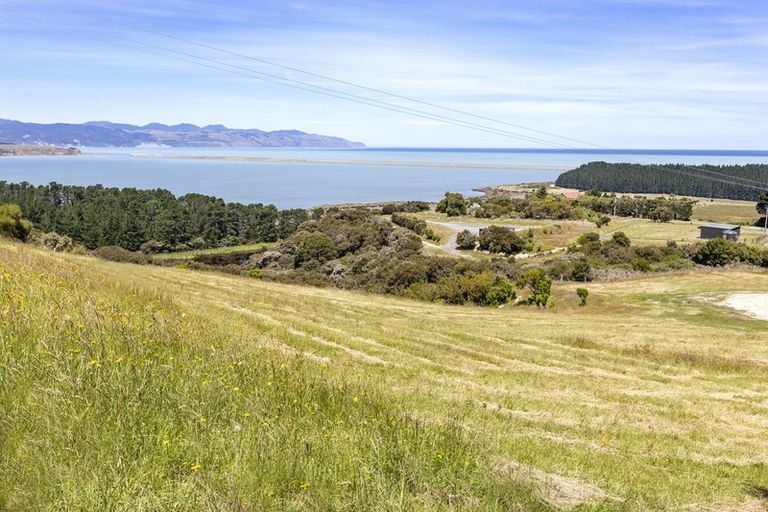 Photo of property in 3756 Western Lake Road, Ocean Beach, Featherston, 5773