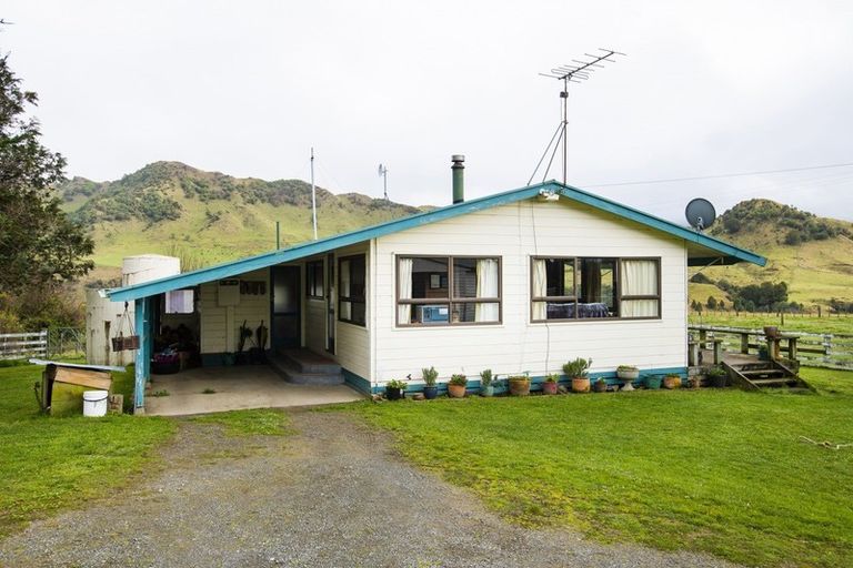 Photo of property in 416 Te Wera Road, Matawai, 4075