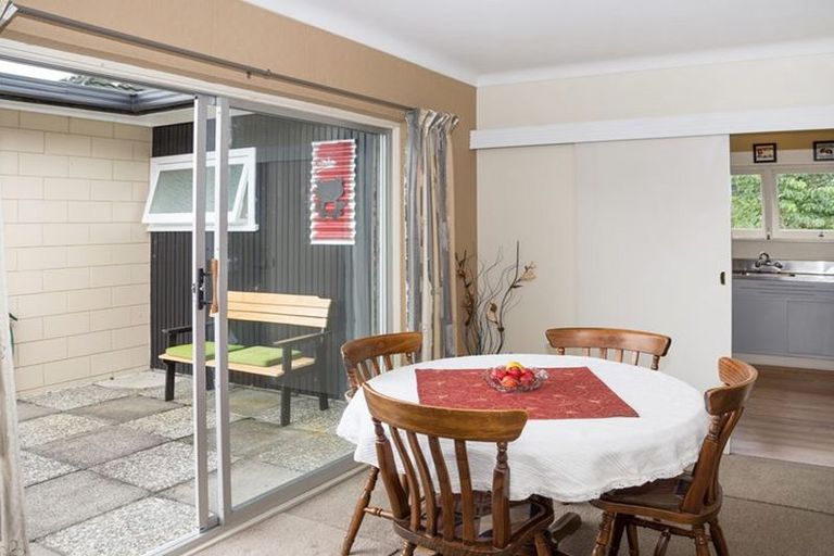 Photo of property in 14 Magnolia Avenue, Opaheke, Papakura, 2113