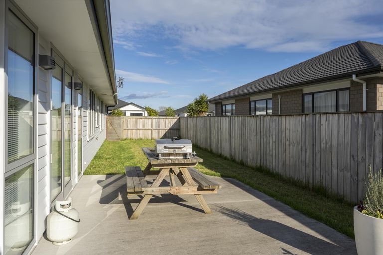 Photo of property in 4 Mangatiti Street, Papakura, 2110