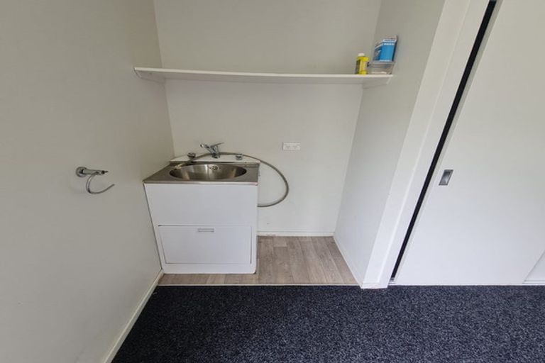 Photo of property in 8 Wells Place, Whitianga, 3510