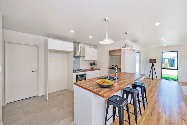 Photo of property in 6 Turin Avenue, Rolleston, 7615