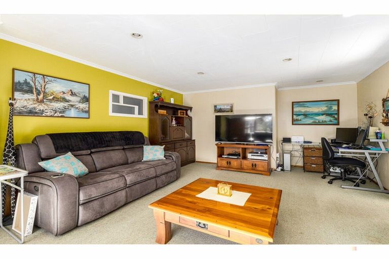 Photo of property in 249 Talbot Street, Geraldine, 7930