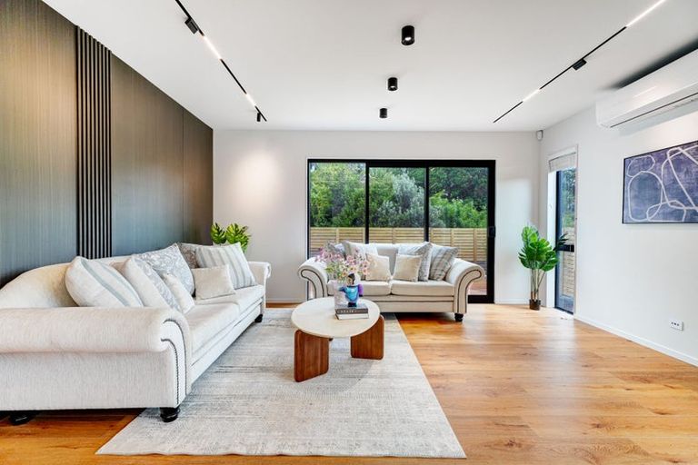 Photo of property in 19c Bardia Street, Belmont, Auckland, 0622