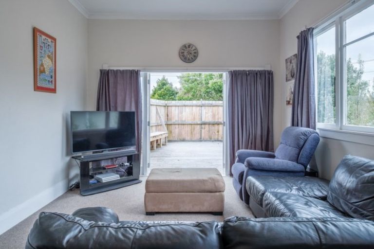 Photo of property in 12 Devery Street, Mangapapa, Gisborne, 4010