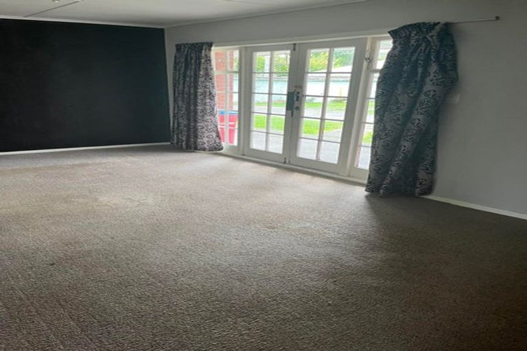 Photo of property in 3/1068 Fergusson Drive, Clouston Park, Upper Hutt, 5018