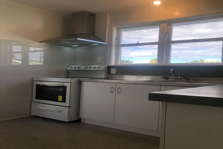 Photo of property in 69b Cardiff Road, Pakuranga, Auckland, 2010