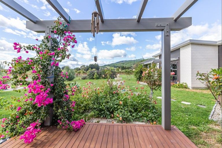 Photo of property in 134 Gladstone Road, Levin, 5571