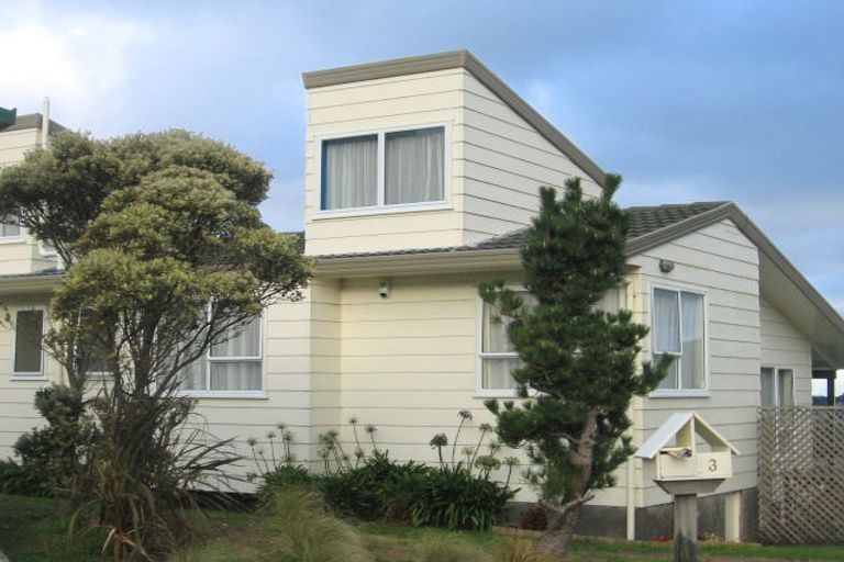 Photo of property in 3 Penlington Place, Karori, Wellington, 6012
