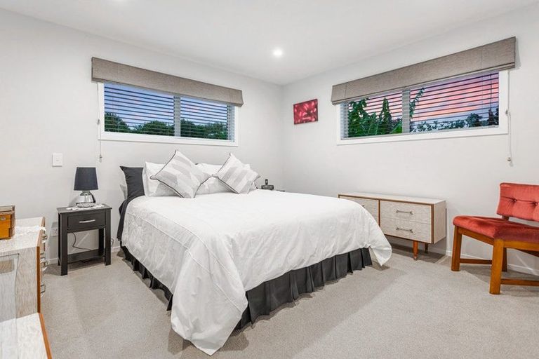 Photo of property in 171 Edmonton Road, Te Atatu South, Auckland, 0610