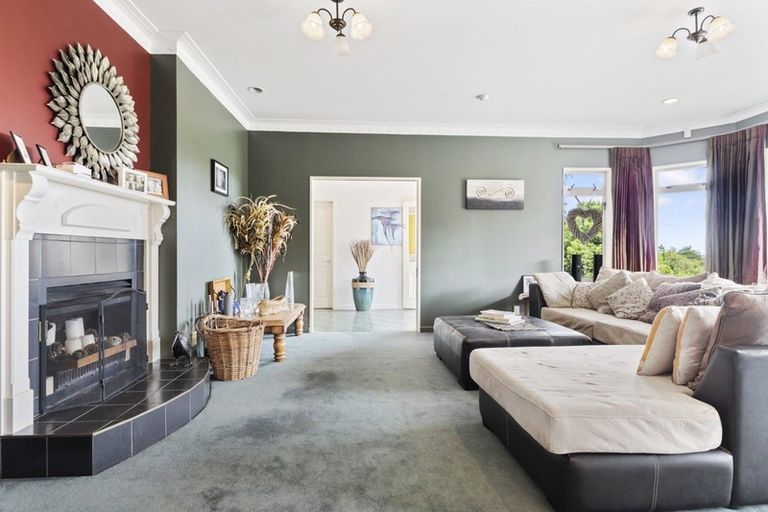 Photo of property in 104 Awanui Rise, Papakura, 2582