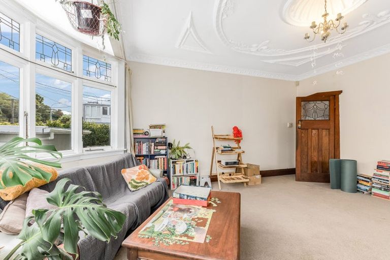 Photo of property in 169 Ohiro Road, Brooklyn, Wellington, 6021