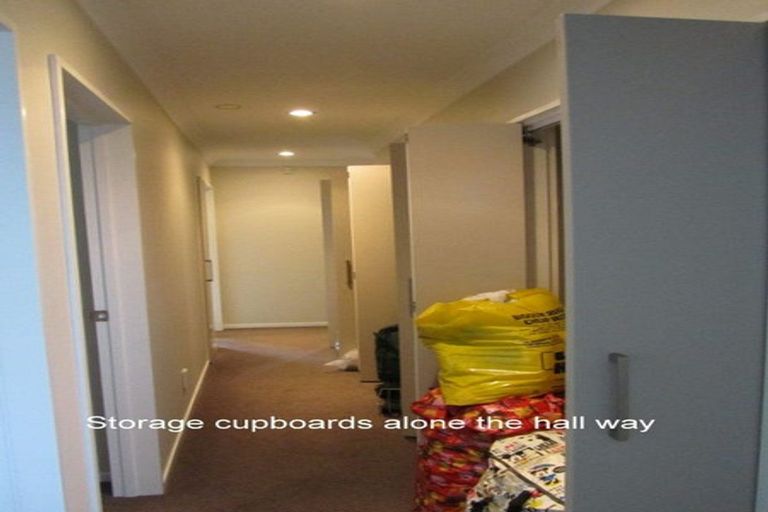 Photo of property in 119 Fernhill Way, Oteha, Auckland, 0632