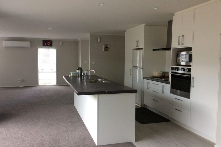 Photo of property in 3 Boulder Lane, Pyes Pa, Tauranga, 3112