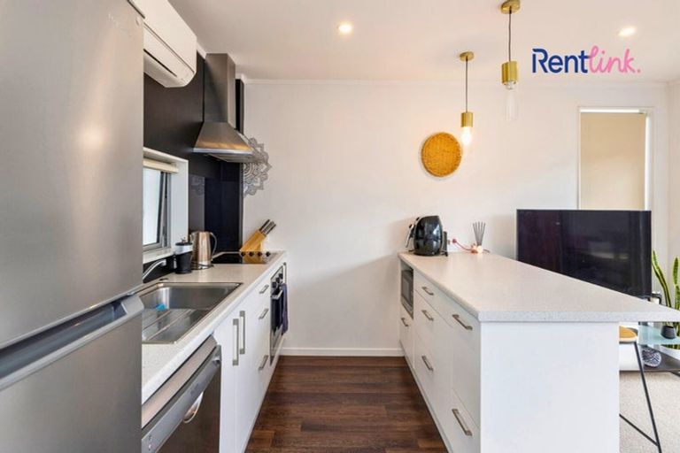 Photo of property in 31 Reynolds Place, Papamoa Beach, Papamoa, 3118