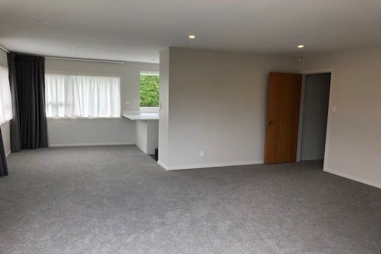 Photo of property in 2/48 Bayswater Avenue, Bayswater, Auckland, 0622