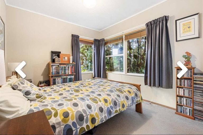 Photo of property in 2/29 Howard Road, Northcote, Auckland, 0627