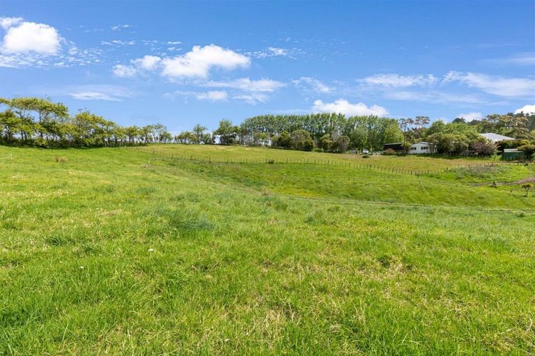 Photo of property in 730 Horseshoe Bush Road, Waitoki, 0871