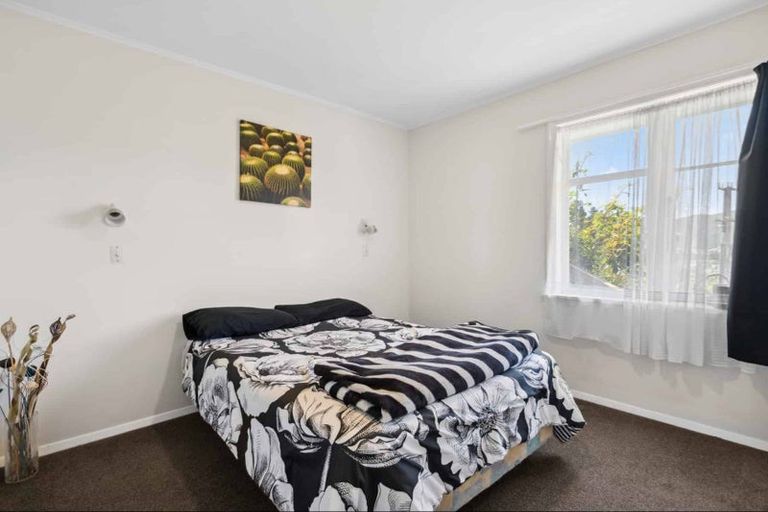 Photo of property in 59 Lees Grove, Wainuiomata, Lower Hutt, 5014