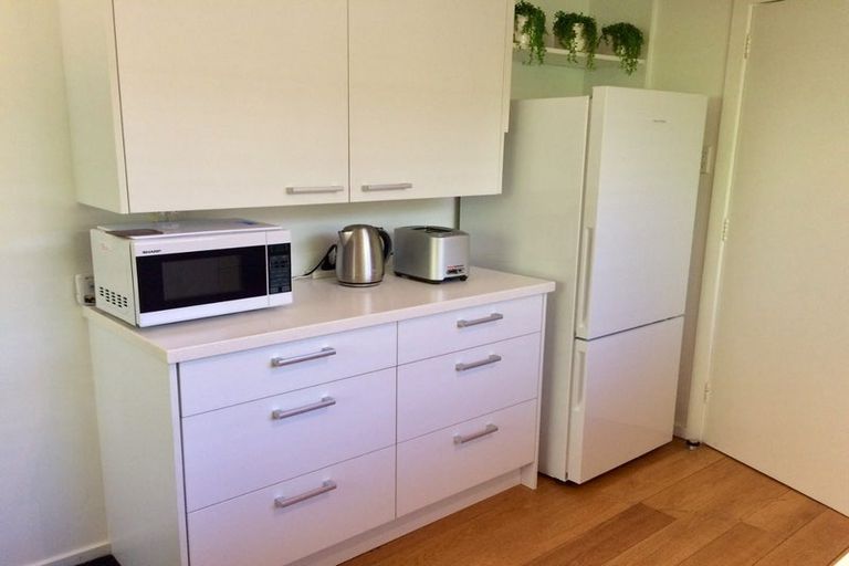 Photo of property in 2/38 Clare Road, St Albans, Christchurch, 8014