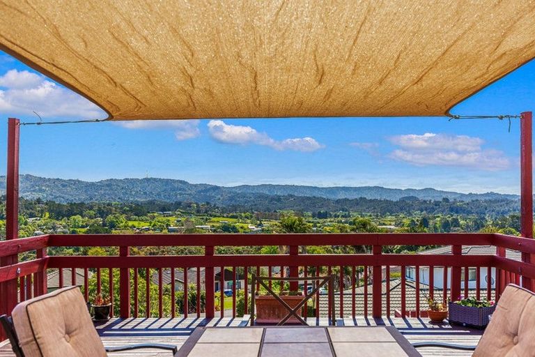 Photo of property in 7 Phillip Avenue, Glen Eden, Auckland, 0602