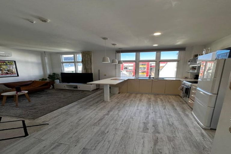 Photo of property in 5/255 Cuba Street, Te Aro, Wellington, 6011