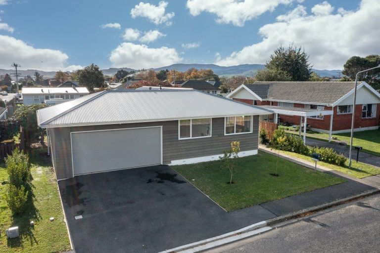 Photo of property in 21 Elmwood Drive, Mosgiel, 9024