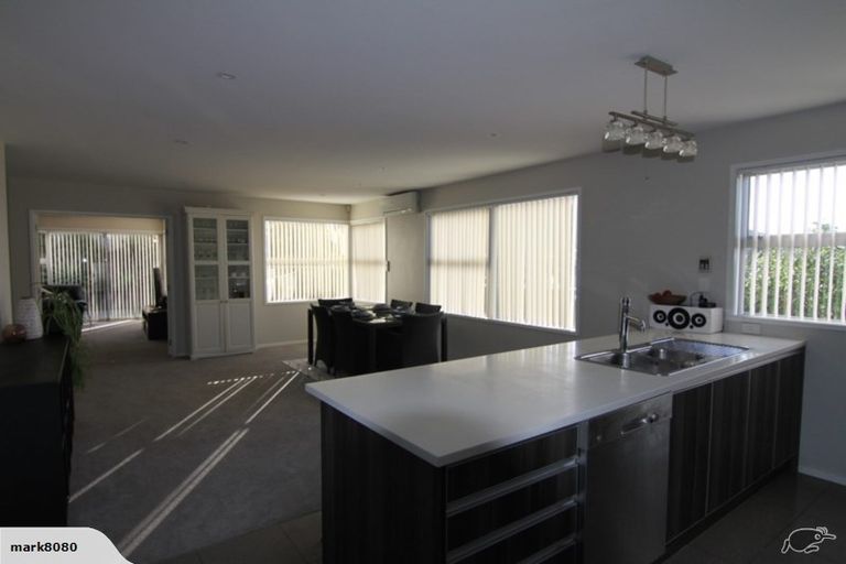 Photo of property in 27a Comber Place, Johnsonville, Wellington, 6037