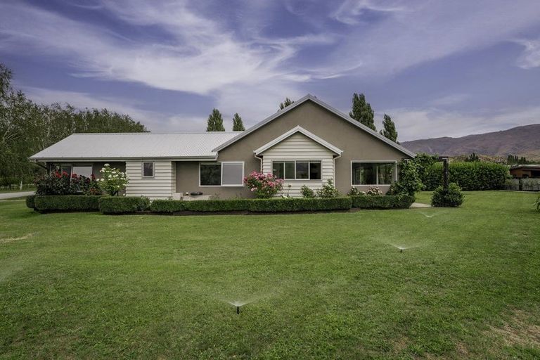 Photo of property in 5 Ferry Lane, Mount Pisa, Cromwell, 9383