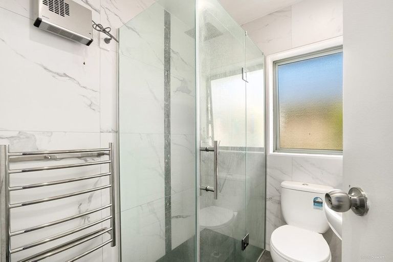 Photo of property in 2/26 Tennessee Avenue, Mangere East, Auckland, 2024