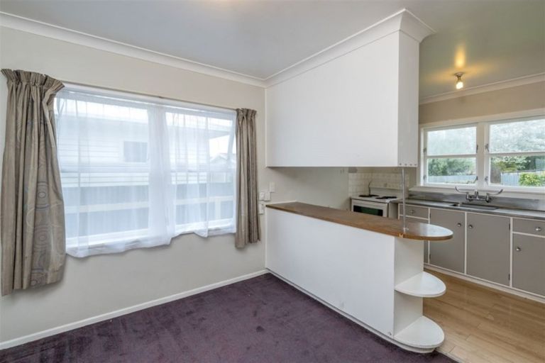 Photo of property in 20 Featherston Street, Levin, 5510