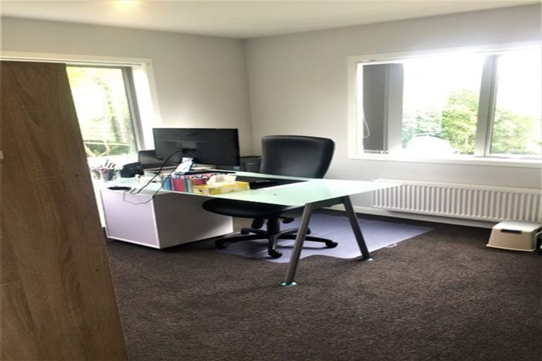 Photo of property in 4 Glide Lane, Whitby, Porirua, 5024