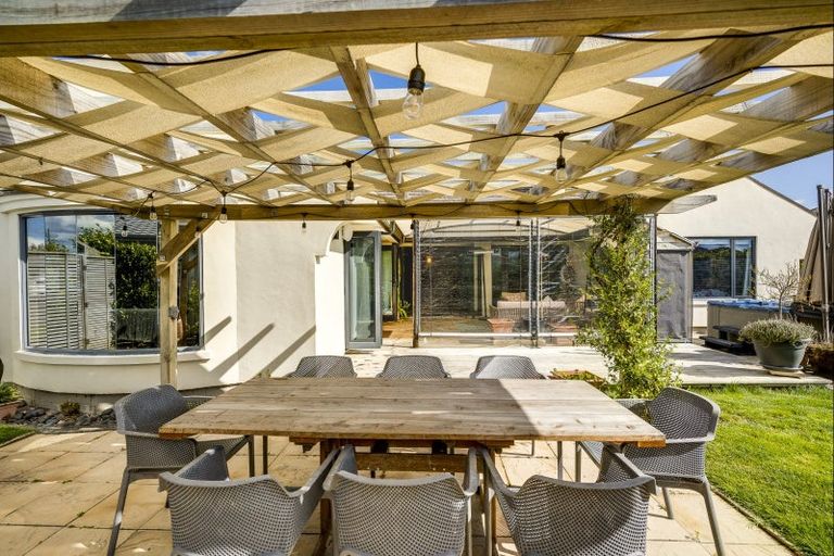 Photo of property in 5 Scott Place, Havelock North, 4130