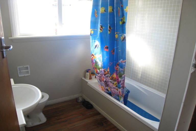 Photo of property in 8 Hugh Street, Seaview, Timaru, 7910