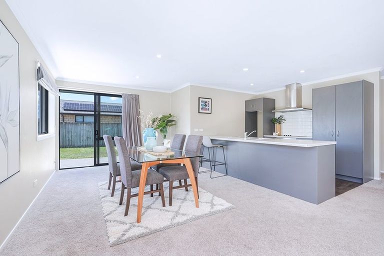 Photo of property in 28 Chesham Street, Rototuna North, Hamilton, 3210